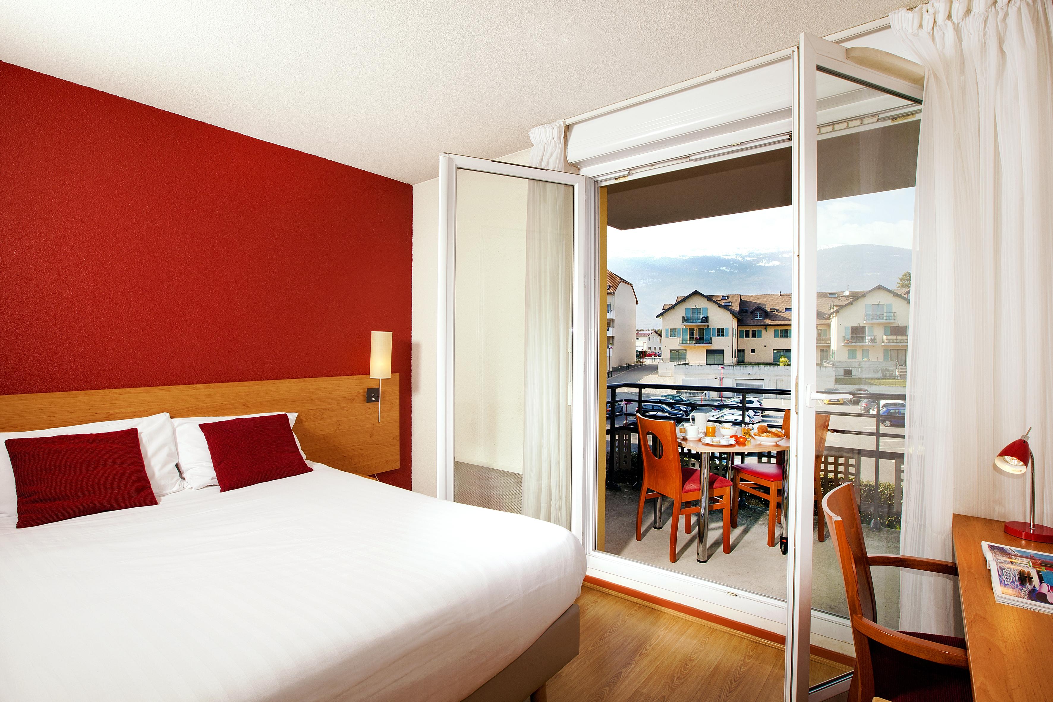 Sejours & Affaires Geneve Saint Genis Aparthotel Kültér fotó