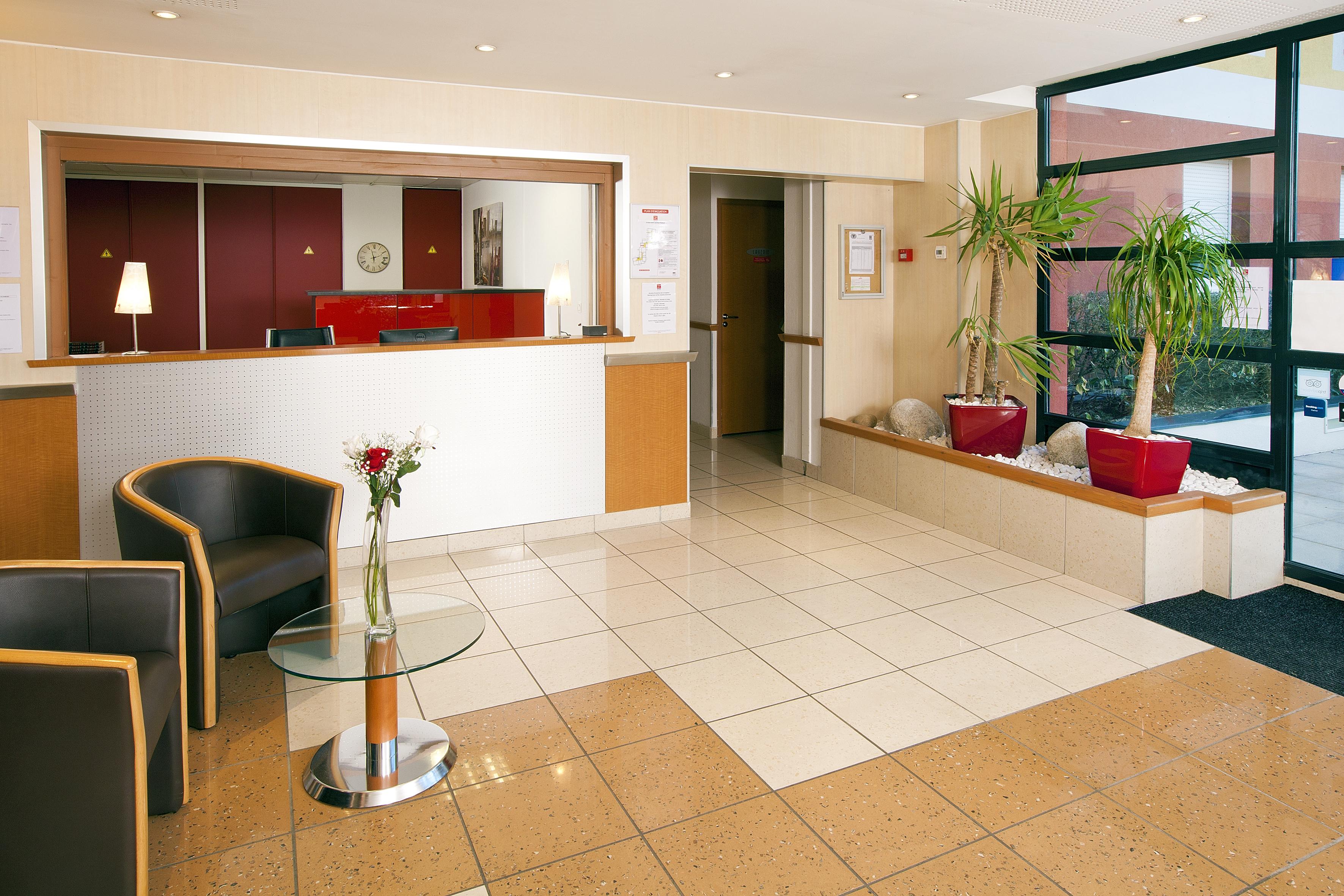 Sejours & Affaires Geneve Saint Genis Aparthotel Kültér fotó