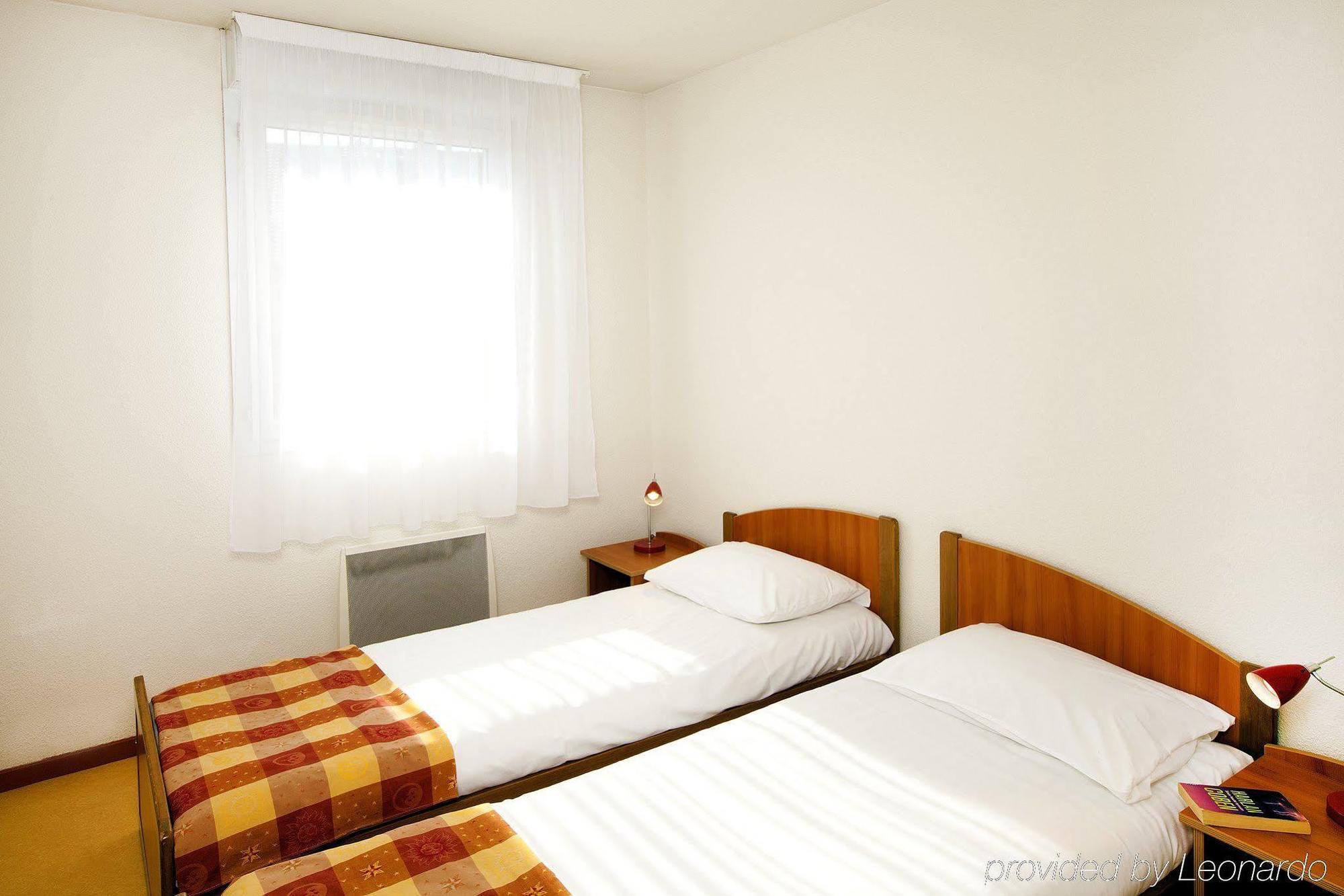 Sejours & Affaires Geneve Saint Genis Aparthotel Kültér fotó